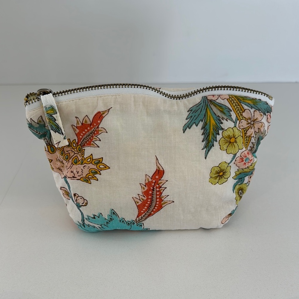 Plum Pretty Sugar Cosmetic Bag Beckoning Creatures Pattern